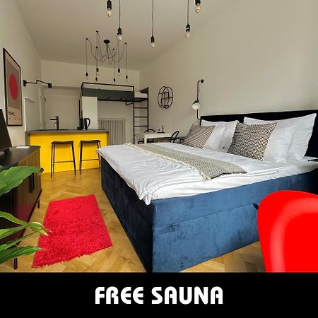 Botanique Rooms With Sauna By Homester Brno Bagian luar foto