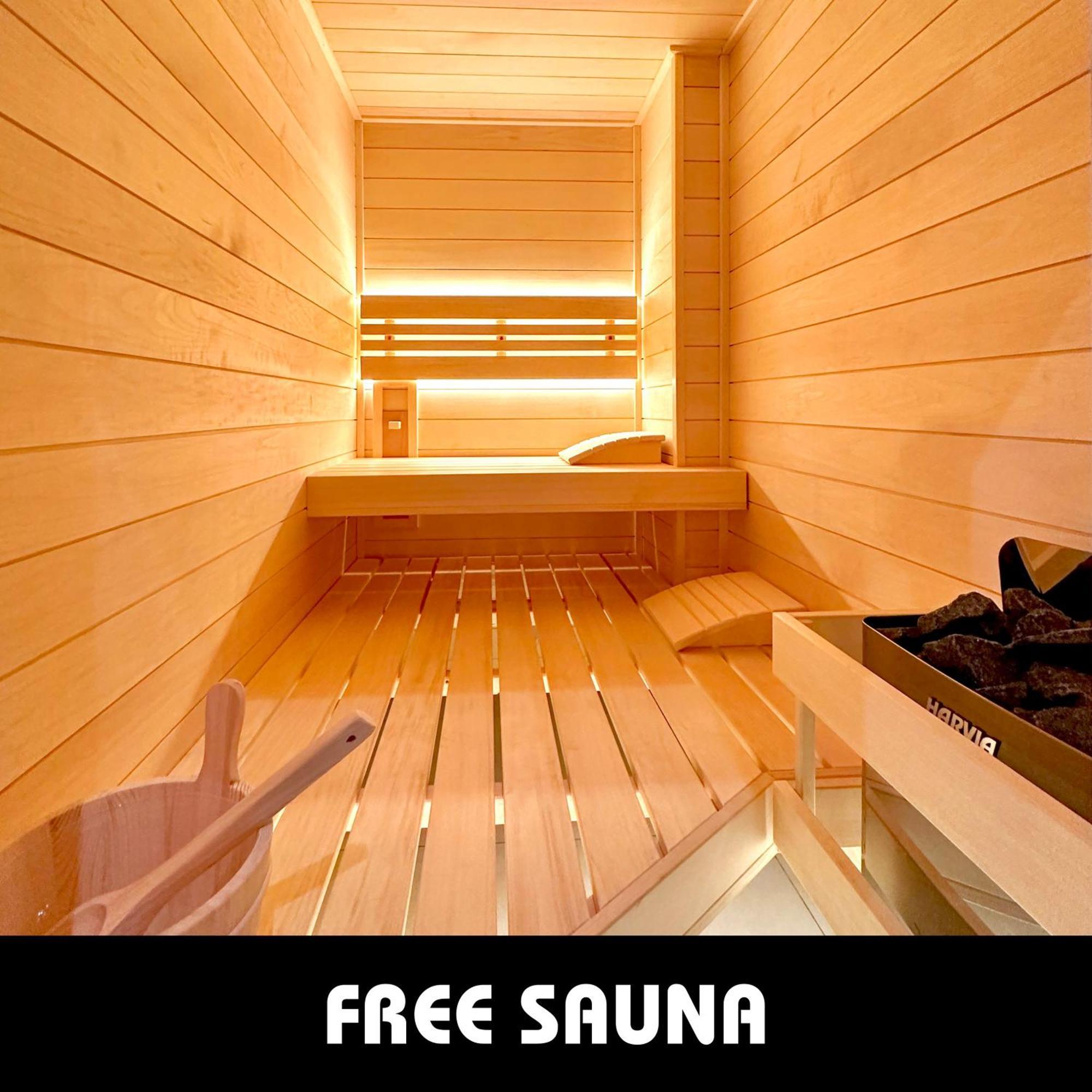 Botanique Rooms With Sauna By Homester Brno Bagian luar foto